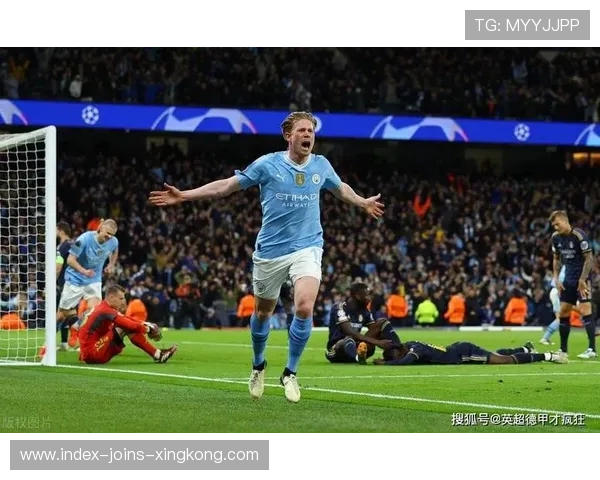 德布劳内高速带球观察后送出犀利直塞：从场上判断力到致胜传球的秘密