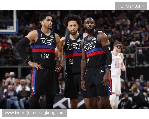 活塞靠坎宁安个人能力维持悬念,比分差距缩小