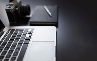 “意甲激烈对抗，球队全力争夺欧冠资格”，意甲参加欧战球队